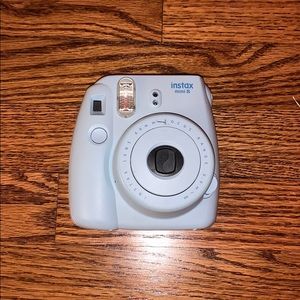 FUJIFILM INSTAX MINI 8